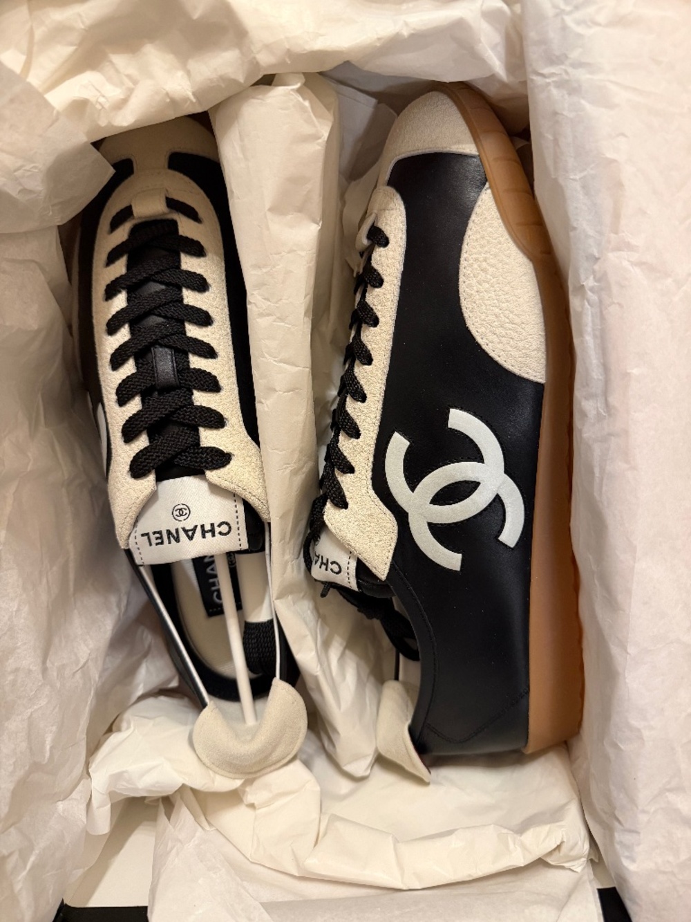 Chanel sneakers 40